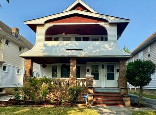 3652 Hildana Rd, Cleveland, OH 44120