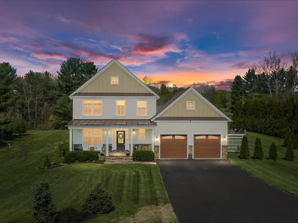 39 Bowling View Rd, Front Royal, VA 22630