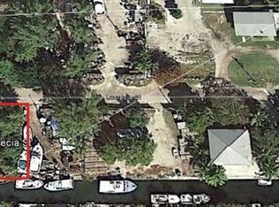 29518 Lucrecia St, Big Pine Key, FL 33043