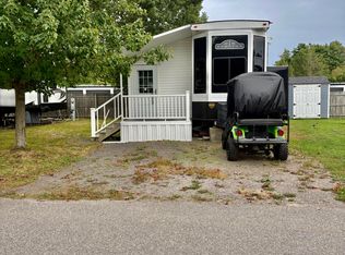 27 Ocean Park Rd #115, Old Orchard Beach, ME 04064