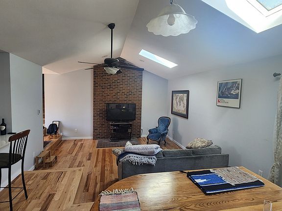 3rd image of 3406 Justice Ct