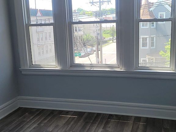 4th image of 461 Irvine Turner Blvd Floor 2