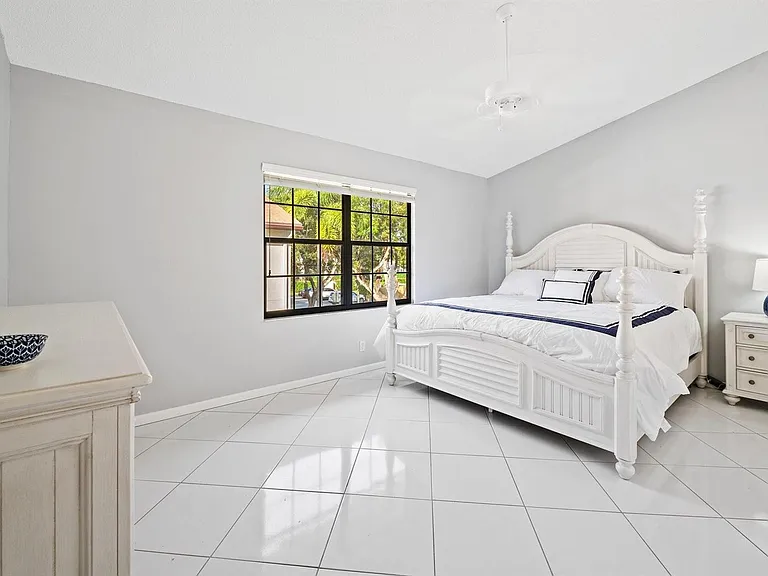 3258 Jog Park Dr — Photo 21