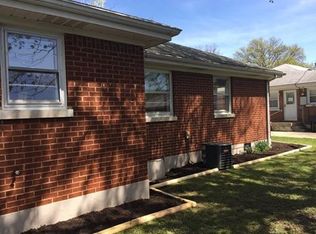 1626 Cherry Way, Louisville, KY 40216