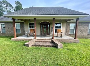 1194 Eric Price Rd, Tylertown, MS 39667