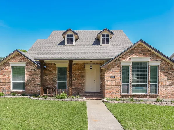 2001 Valley Falls Ave, Mesquite, TX 75181