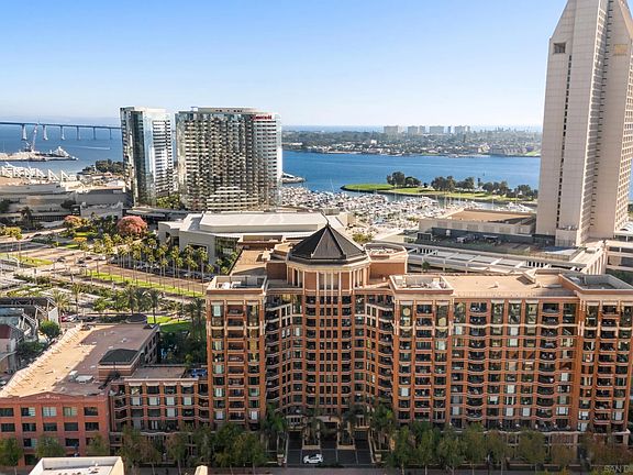 5th image of 500 W Harbor Dr Unit 140