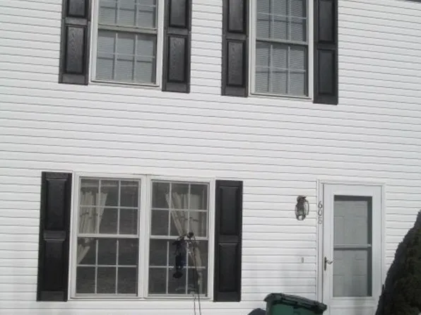 608 Stone St, Christiansburg, VA 24073