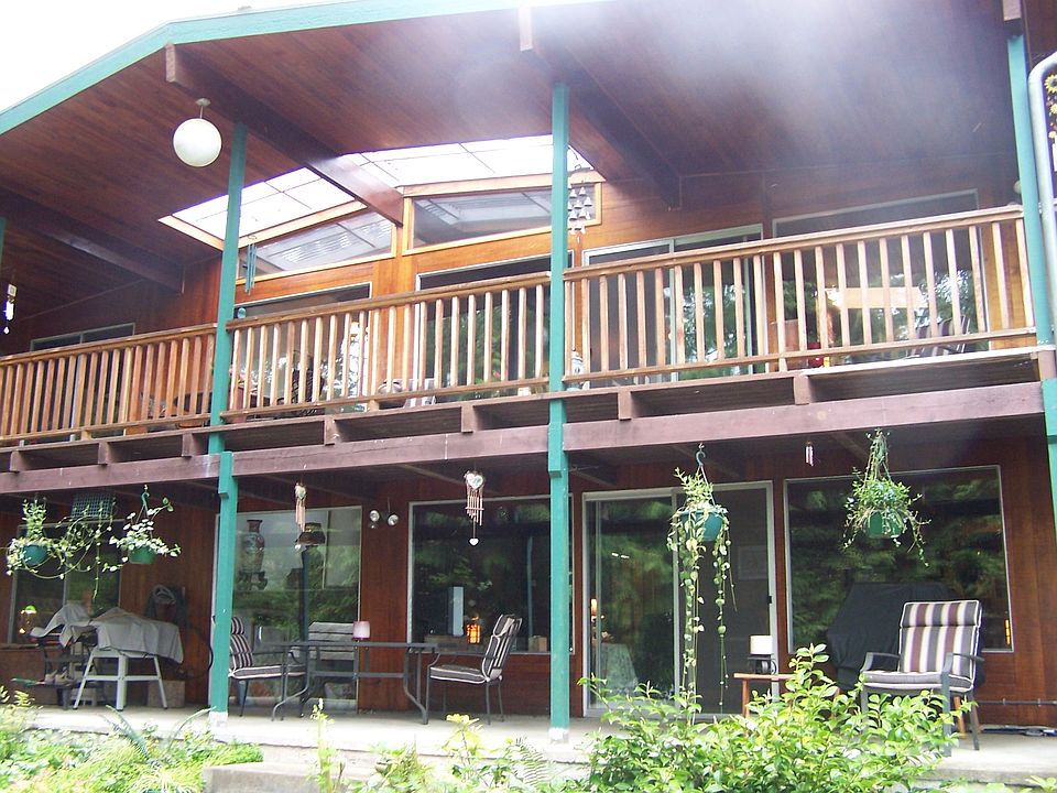 1st image of 820 Shangri La Cir
