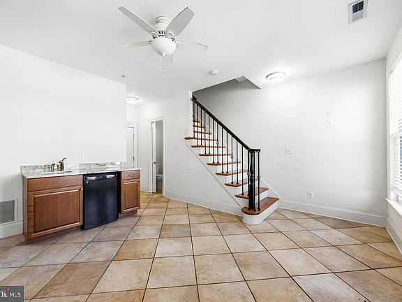 4th image of 414 Grundy St S