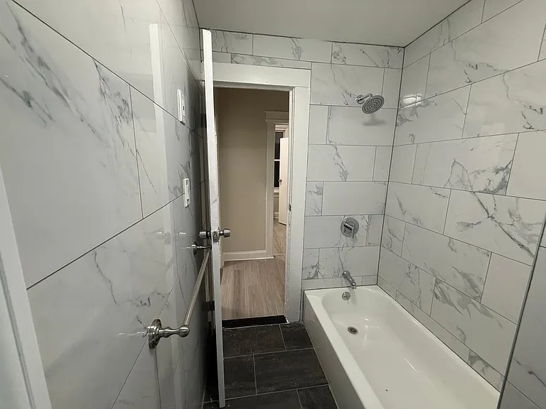 221 Wilkinson Ave #2 — Photo 19