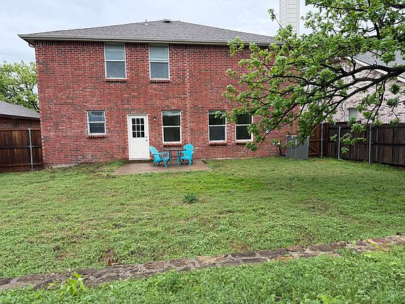 2nd image of 9215 Flores Dr