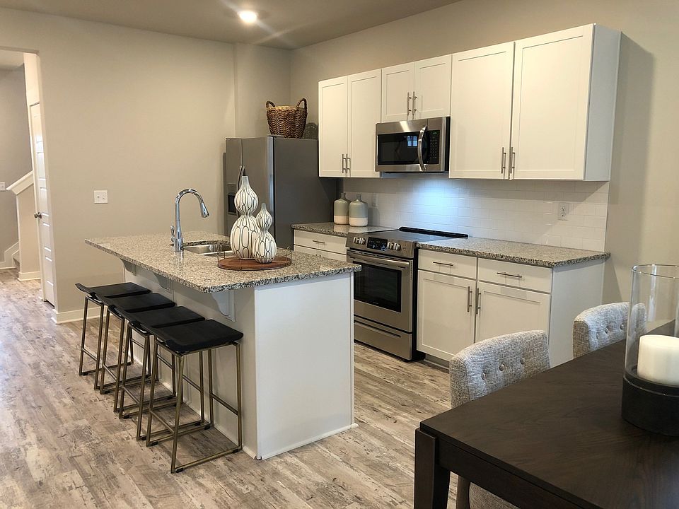 1st image of 4221 Aragorn Way #44