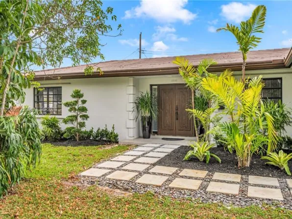 1111 NW 70th Ter, Fort Lauderdale, FL 33313