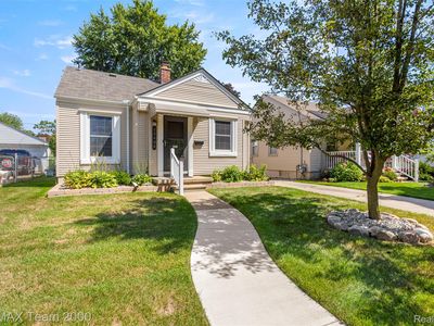 22406 Nowlin St, Dearborn, MI, 48124