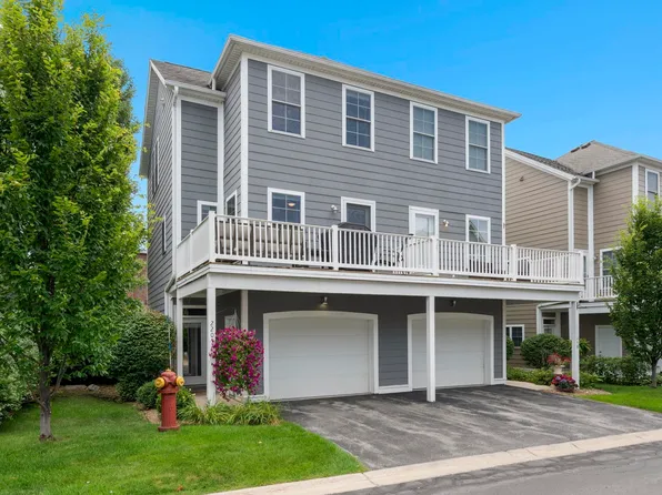 220 Midtown Dr, Traverse City, MI 49684