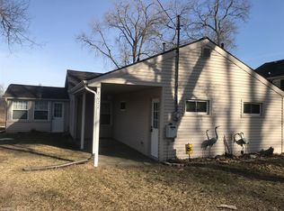 8077 Fairview Ct, Jackson, MI 49201