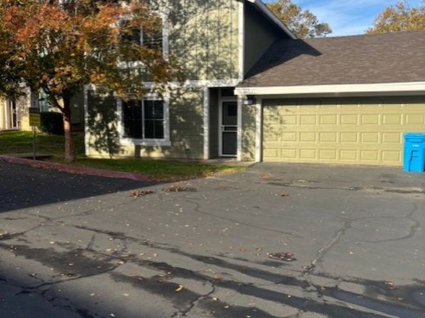 12 Evanswood Cir #12