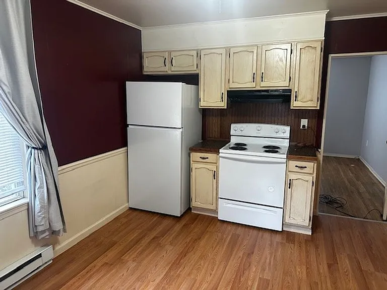 50 Lincoln Ave — Photo 8