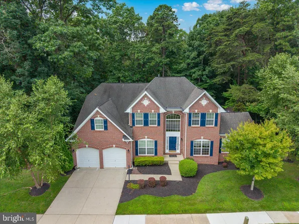 8218 Anglers Edge Ct, Glen Burnie, MD 21060