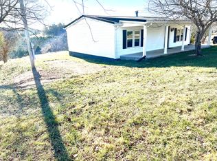 4369 Snow Creek Rd, Clay City, KY 40312