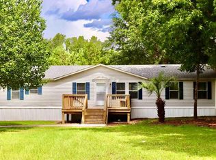 3242 Lake Pond Rd, Loris, SC 29569