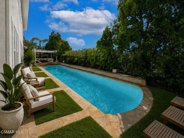 5142 Via El Molino, Thousand Oaks, CA 91320