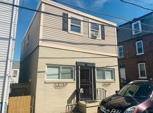 4219 Geneva St, Pittsburgh, PA