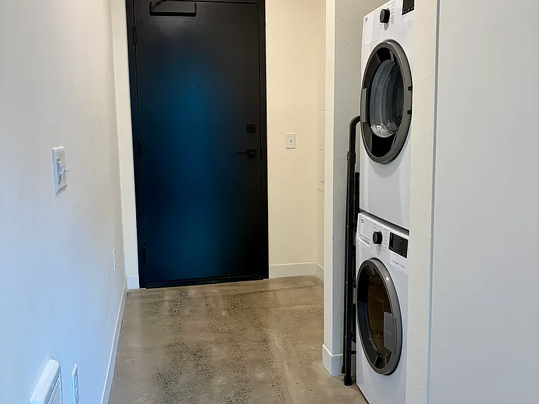 1401 NW 19th Ave #218 — Photo 4