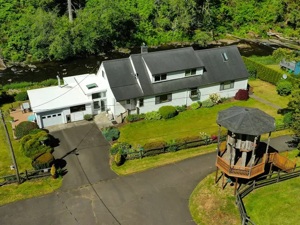 46250 Little Nestucca River Hwy, Cloverdale, OR 97112
