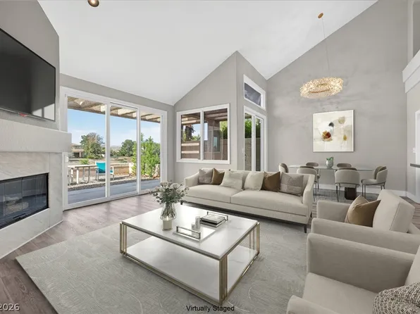 8185 Round Hills Cir, Las Vegas, NV 89113