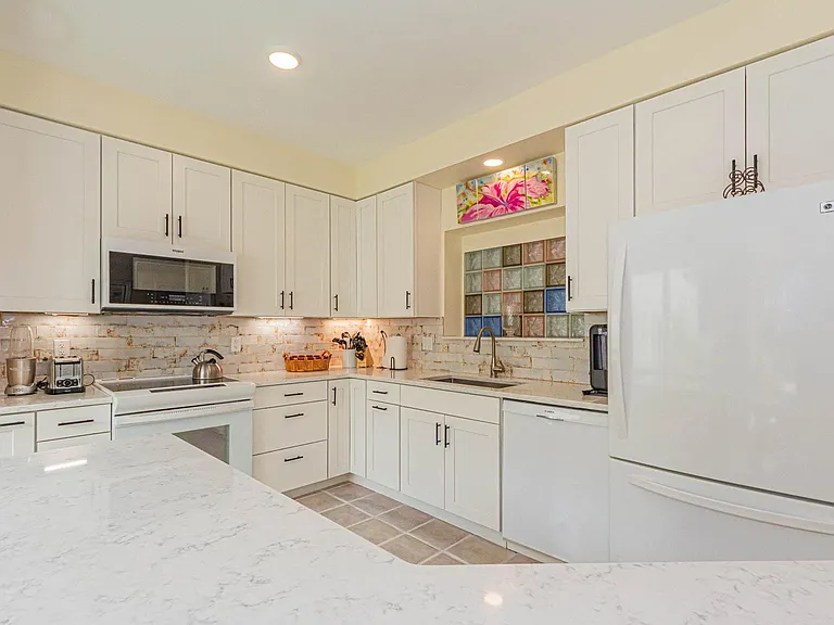 8382 Satin Leaf Ct #8382 — Photo 7