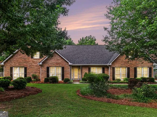 2340 Ashton Ridge Dr, Dacula, GA 30019