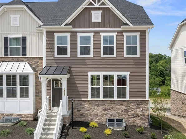 452 Nolan Cir, Cranberry Township, PA 16066