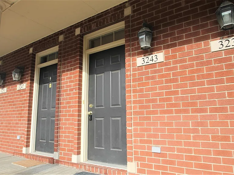 3243 Camden Dr #118 — Photo 3