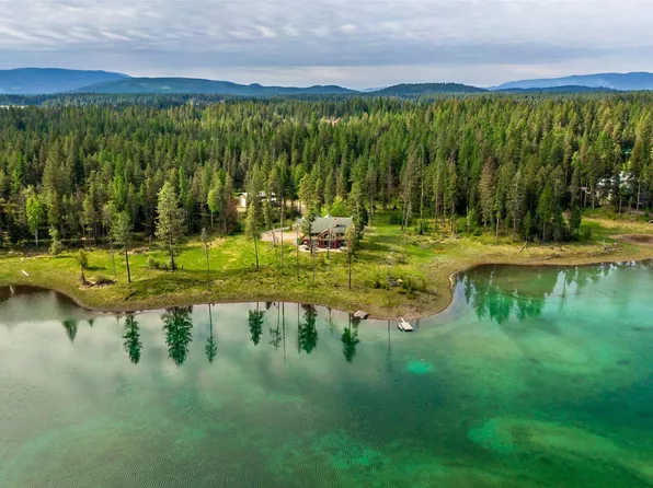 1035 Lake Of The Woods Ln, Bigfork, MT 59911
