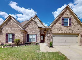 4960 Port Nicole Dr, Horn Lake, MS 38637