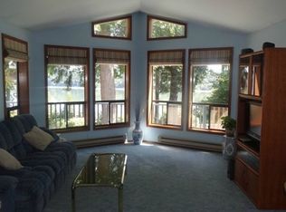 3635 Snug Harbor Dr NE, Olympia, WA 98516