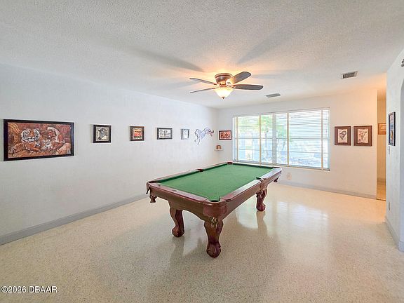 5th image of 5 Emerald Cir