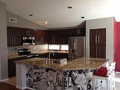 2nd image of 1137 E Windsor Dr