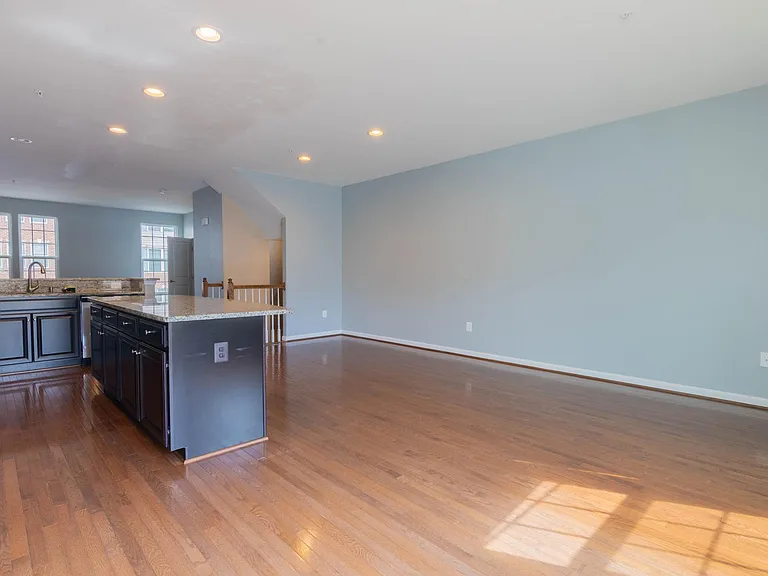 6407 Walcott Ln — Photo 8