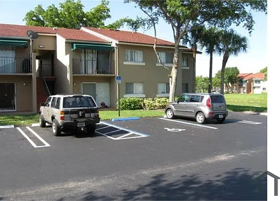 1151 Lake Terry Dr — Photo 3