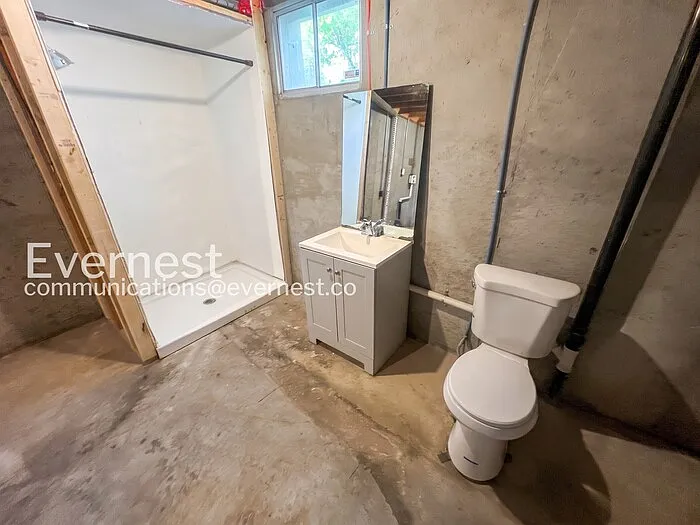 9805 N Wayne Ave — Photo 41