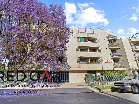 3rd image of 8430 Cedros Ave APT 230