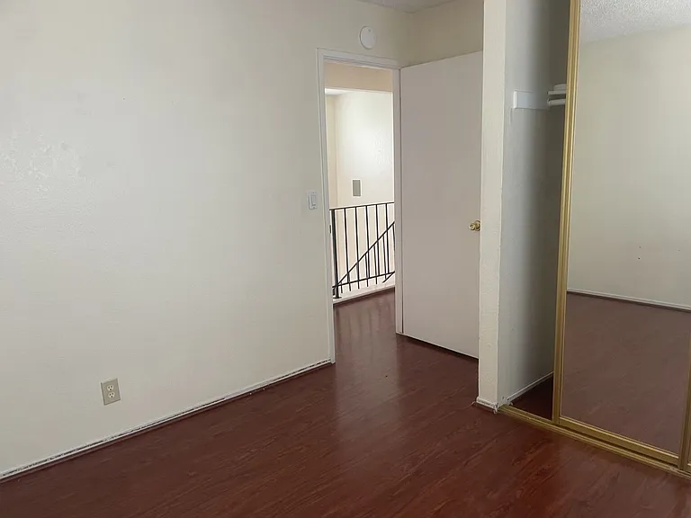 125 Serpentine Dr — Photo 15