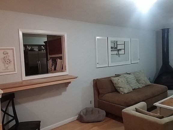 5th image of 2439 Skokie Dr