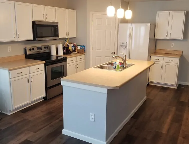 633 Hunt Run Dr — Photo 7