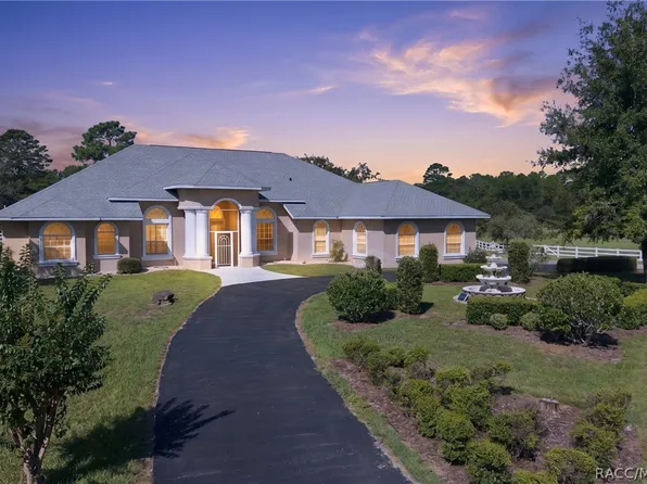 6722 W Sentinel Bluff Path, Beverly Hills, FL 34465