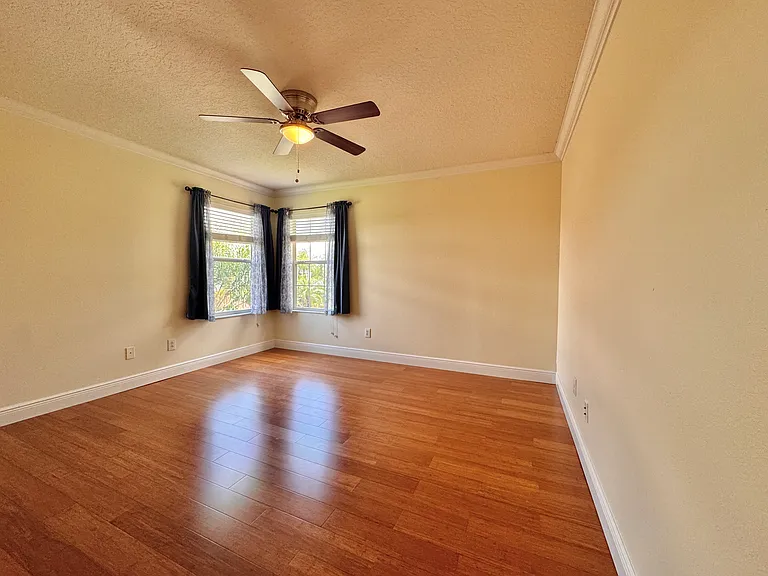 13513 Goostry Point — Photo 32