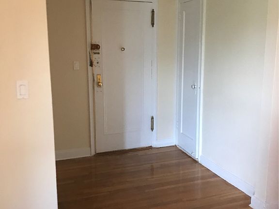 4th image of 14030 Ash Ave APT 5H